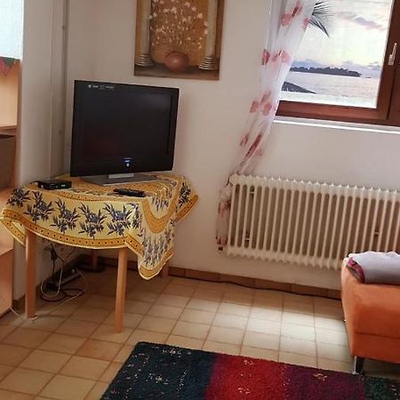 Gemuetliche Wohnung Bühl Esterno foto